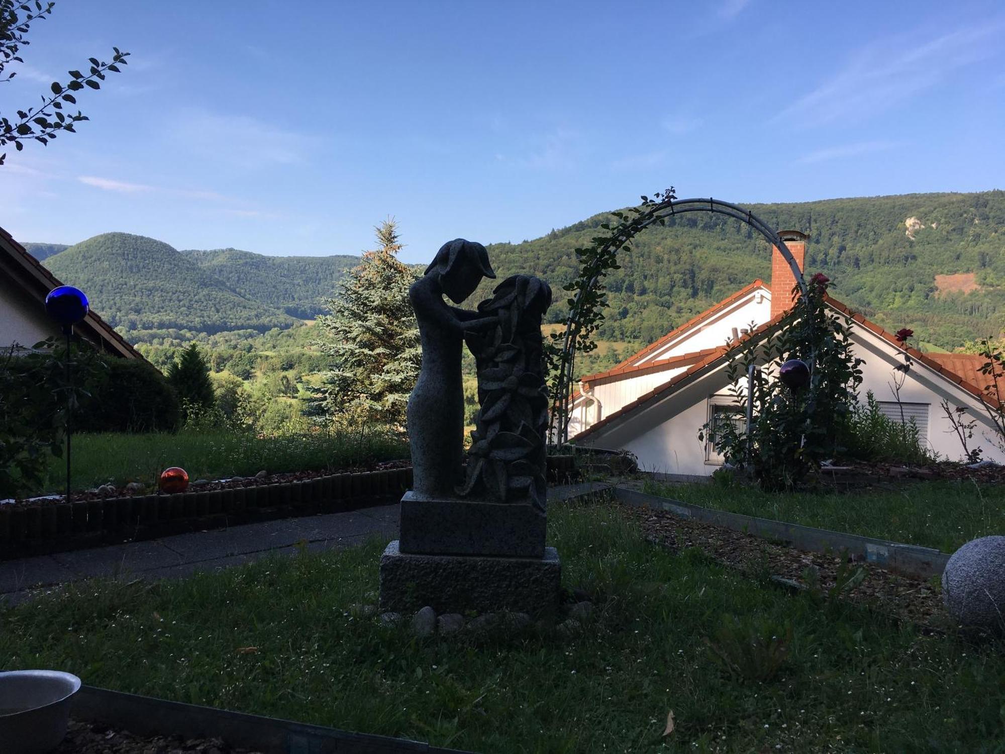 Haus Am Sonnenhuegel Apartment Bad Urach Exterior foto
